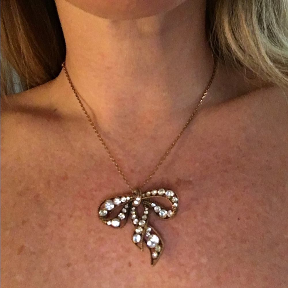 Marc Jacobs crystal bow necklace